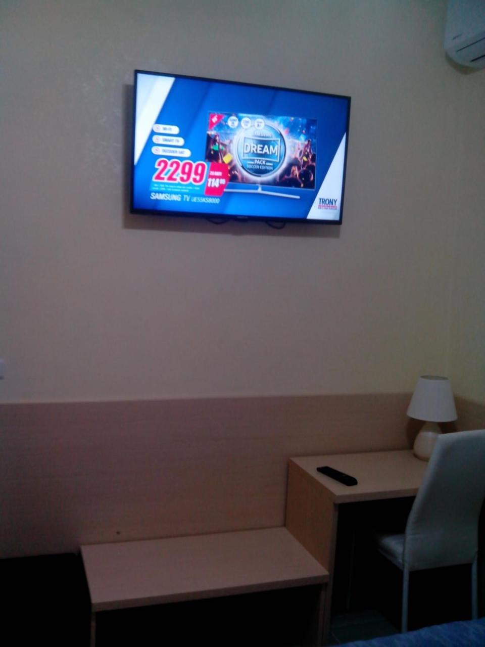 Guest House Hola Roma Екстер'єр фото