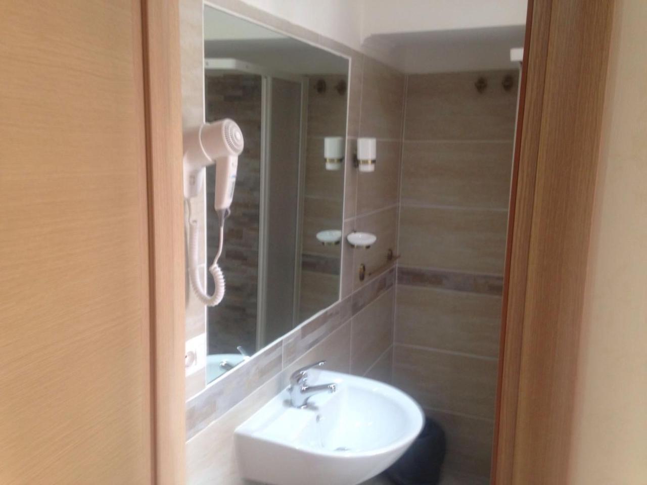 Guest House Hola Roma Екстер'єр фото